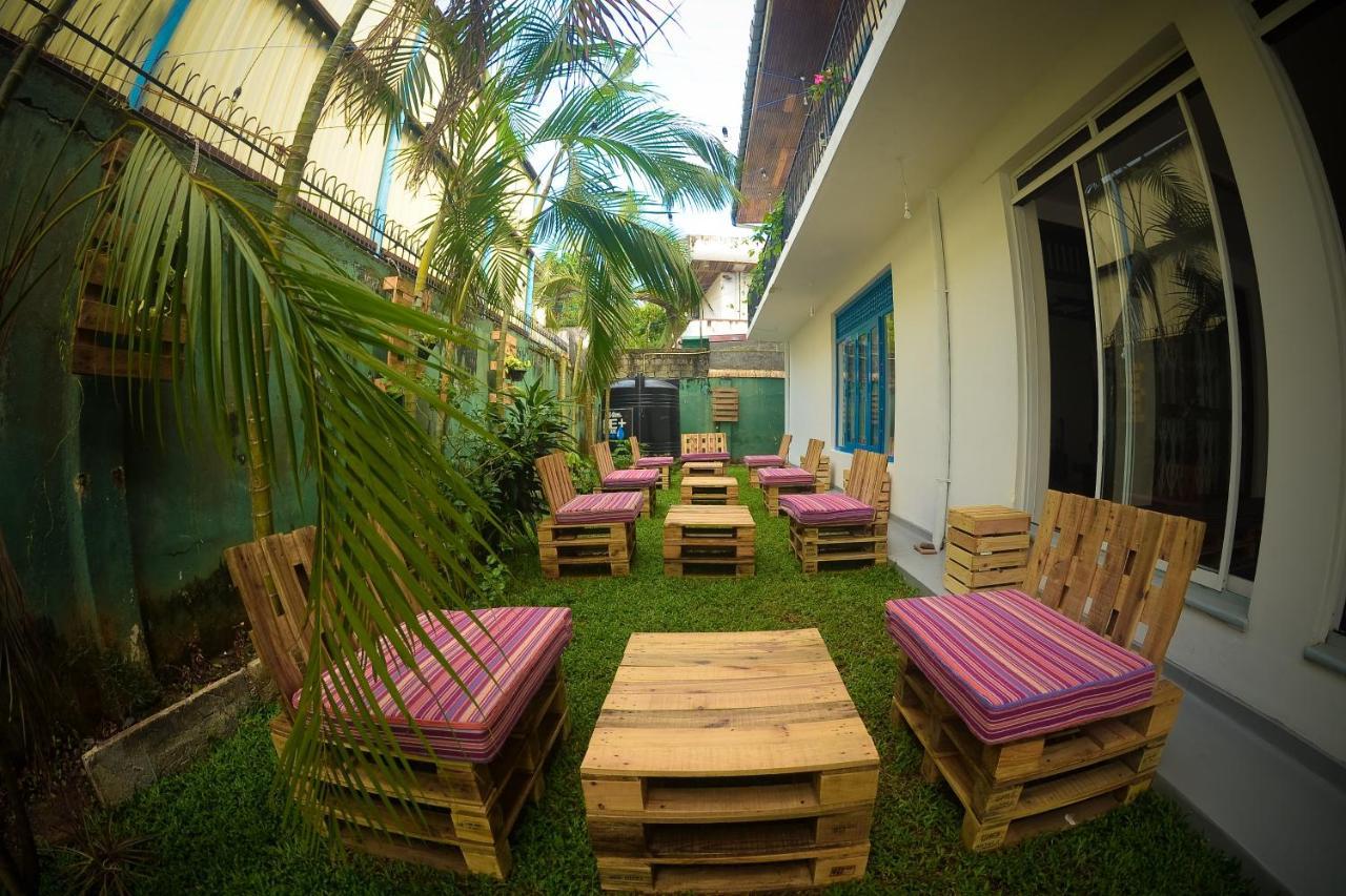 קולומבו Groove House Hostels מראה חיצוני תמונה