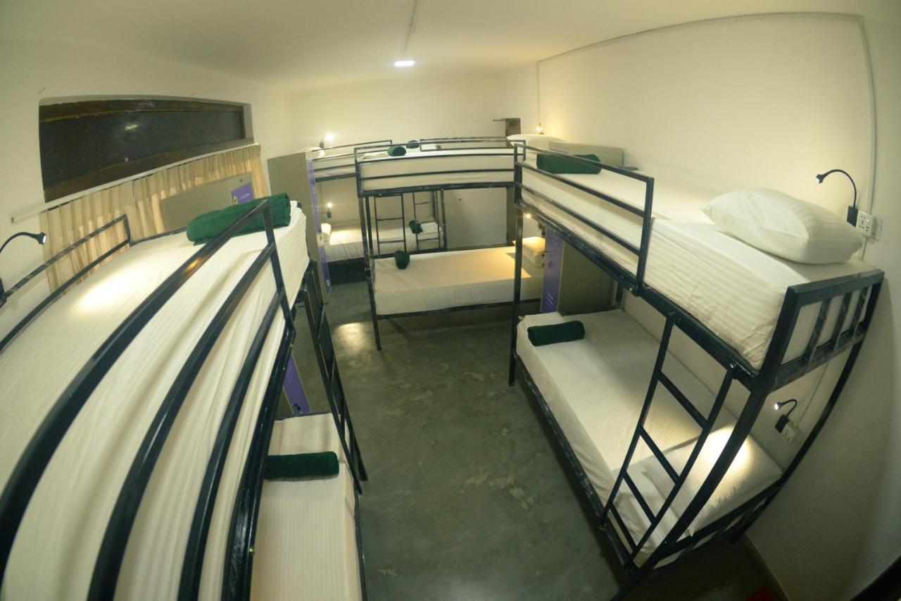 קולומבו Groove House Hostels מראה חיצוני תמונה