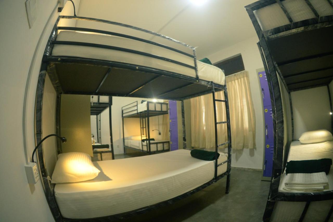 קולומבו Groove House Hostels מראה חיצוני תמונה
