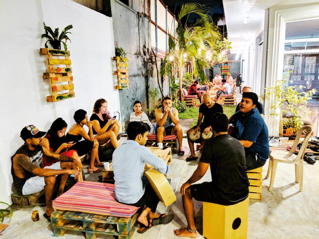 קולומבו Groove House Hostels מראה חיצוני תמונה
